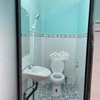 Cho Thuê Nhà Khu Vực Chợ Đầm, Nha Trang, Giá Chỉ 5 Triệu /Tháng Diện Tích: 30M2 ( Ngang 4M , Nở Hậu)