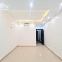 Nhà Mới Hoàng Quốc Việt - 60M2 - 6 Tầng - Mặt Tiền Rộng 5,2M - Ô Tô Vào Nhà - Kinh Doanh/ Ở Đẹp