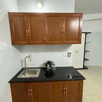 Đập Hộp Ccmn Ngõ 230 Mễ Trì Thượng ,Nam Từ Liêm, Studio 30M2, 1N1K 40M Cửa Sổ, Ban Công ,Thang Máy