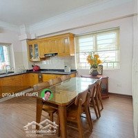 Bán Căn Hộ 168M2, 3 Phòng Ngủ 3 Vệ Sinhtầng Đẹp, View Thoáng - Sổ Đỏ Vĩnh Viễn-Kđt Mới Dịch Vọng