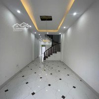 Bán Nhà Siêu Phẩm - Diện Tích Rộng 60M2 * 4 Tầng - Sát Ubnd Xã - Vị Trí Ngay Song Phương