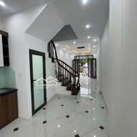 Bán Nhà Siêu Phẩm - Diện Tích Rộng 60M2 * 4 Tầng - Sát Ubnd Xã - Vị Trí Ngay Song Phương