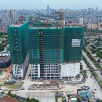 Chính Chủ Bán Gấp Căn Hộ 2 Phòng Ngủ83M2 Tầng Đẹp View Bể Bơi Rất Thoáng Mát Giá Bán 5 Tỷ Liên Hệ: 0943775895