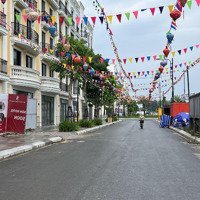 Cần Bán Căn Shophouse Quảng Trường Biển, Sầm Sơn. View Công Viên