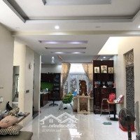 Bán Nhà Đẹp 5 Tầng Giá Bán 8,5 Tỷ Tại Trung Tâm Quận 2, Tặng Hết Nội Thất Xịn