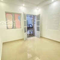 Nhà Phan Văn Hân - 1 Trệt 1 Lầu 1 Phòng Ngủ 1 Vệ Sinh Dtsd 90M² .