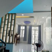 Cần Cho Thuê Nhà 150M2 2 Lầu 3 Phòng Ngủsân Đậu Đc Oto P Phú Hữu Có Nội Thất