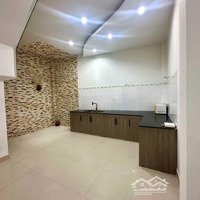 Bán Nhà 50M2, Đỗ Xuân Hợp, 3 Tầng Nhỉnh 5 Tỷ, Vào Ở Ngay