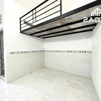 Cho Thuê Phòng Trọ Duplex Cửa Sổ Trời Ngay Cầu Tham Lương