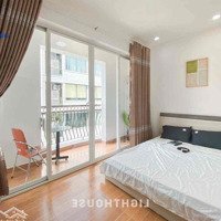 Phòng Ban Công Full Nội Thất - Nguyễn Minh Hoàng - Khu K300