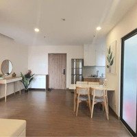 Cần Bán Căn 68M2 Full Đồ Đẹp Mới Giá Bán 3,3 Tỷ Thu Về Oasis S2 - Ecopark