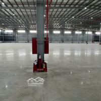 Cho Thuê Kho Xưởng Trong Kcn Xã Bến Lức,Long An, Khuôn Viên : 5.000M2,Xưởng : 3.300M2, Pccc Tự Động