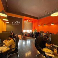 Chỉ 2Xx Sang Quán Cà Phê Và Coworking Space