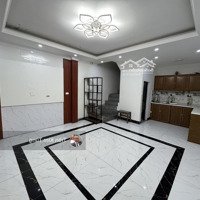 Bán Nhà 32M X 5 Tầng Ngõ 303 Phúc Lợi, 5 Phòng Ngủ, Cách 1 Nhà Ra Đường Ô Tô.