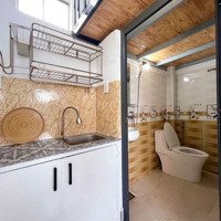 Phòng 30M2 Gác Lửng Mới 100% _ Ban Công Cửa Sổ Trời Cực Thoáng