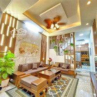 Hiếm Nhà Đẹp Cầu_Giấy- Diện Tích: 40M2 6T, Mt5M - Ô Tô Đỗ Cổng - Full Nội Thất, Nhỉnh 9Tỷ