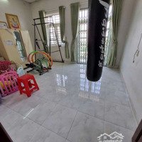 Nhà Mặt Tiền 80M2 ,4 Phòng,4 Toilet