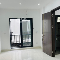 Nhà Xây Mới 4 Tầng Thiết Kế Đẹp, 41M2 , 4 Phòng Ngủ, 500M Đl Thăng Long, Sổ Vuông Vắn