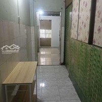 Nhà Lê Văn Khương, 4Mx12M, 2 Phòng Ngủ Riêng, Sân Để Xe Có Cổng Rào, Giá Bán 3.5 Triệu