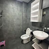 Chỉ ngộp cần bán nhà hẻm 4m. Giá : 2tỷ640 36m2. Cách Mạng Tháng 8, P4, Q3, sổ riêng chính chủ