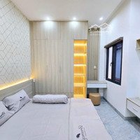 Cần Bán Nhà Mặt Phố Giá Bán 2,35Tỷ Tại P.3, Quận 11,Diện Tích40M2, Gần Đầm Sen. Shr