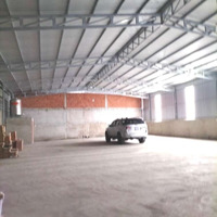 Xưởng 800M2 -- Có Văn Phòng