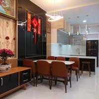 Biển Phước Hải , Sẵn Căn Homestay Chủ Cần Tiền Bán Gấp ! Đối Diện Ks Bella . Sát Quảng Trường .