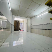 Bán Nhà Ngay Chợ 1A, 50M2, Khu Hiện Hữu. Hẻm Thông. Mới Đẹp, Có Hhmg