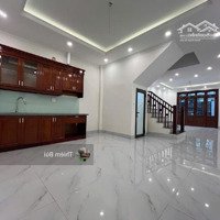 Cực Hiếm Bán Nhà Dân Xây 63M2 Ở Phúc Lợi, Long Biên Ô Tô Đỗ Cửa Giá Chỉ 6.5 Tỷ Quay Đầu