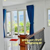 Nhà đẹp 2 tầng phường Phước Hải, Tp Nha Trang. Giá chỉ 3 tỷ 5