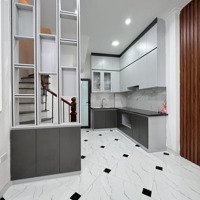 Bán Nhà Cổ Nhuế - Phạm Văn Đồng 32M2 5 Tầng Nhà Mới Giá Bán 6,1Tỷ