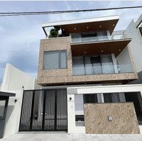 Võ Nguyên Giáp - Nhà 3 Tầng Mới Đẹp Kiên Cố - Ngũ Hành Sơn.
- Diện Tích : 73M2 ( 4.5 X 16)
- Giá C