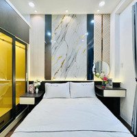 Chính Chủ Ngộp Tiền Cần Bán Nhà Gấp Diện Tích: 68M2 Chỉ Nhĩnh 3Tỷ Đường Cách Mạng Tháng Tám, P13, Q3