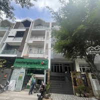 Nhà Phố Giá Tốt Nhất Kdc Himlam Quận 7 Căn Dt: 5X20M Giá Cho Thuê: 40 Triệu Liên Hệ: 0908935765