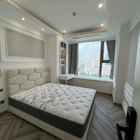 Cần Bán Gấp 2 Căn Góc Midtown M8 - The Peak Đã Đập Thông Nhà Đẹp