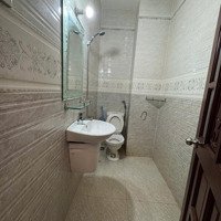 Cho Thuê Nhà Khu 6B, Huyện Bình Chánh.diện Tích30M2. Nt Đầy Đủ. Giá 4,5 Triệu/Tháng