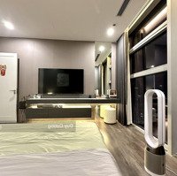 Cho Thuê Căn Hộ 3 Phòng Ngủ, 150M2, 31 Triệu/Tháng Tại Sun Grand City - 69B Thụy Khuê