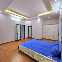 Cực Đẹp Cự Lộc Gần Ngay Royal City, 2 Thoáng, Trung Tâm