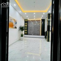 Hoa Hậu Xuân Thuỷ - Trung Tâm Cầu Giấy - Gần Phố Gần Ô Tô- 37M2 5 Tầng 8,5 Tỷ