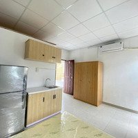 Khai Trương Căn Hộ Studio Ban Công Thoáng Mát 30M2 Gần Hàng Xanh, Đại Học Hutech, Gtvt, Văn Lang