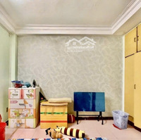 Bán Nhà 2 Tầng, 50M2, Nhỉnh 3 Tỷ, Hưng Phú Phường 9, Sổ Hồng Riêng