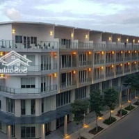 Sala Cho Thuê Văn Phòng 370M2, 140 Triệu Mặt Tiền Nguyễn Cơ Thạch, Thang Máy, Máy Lạnh, Hoàn Thiện Đẹp.