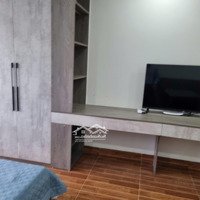 Chính Chủ Cho Thuê Căn Hộ 45M2 Full Đồ Có Ban Công Phố Hoàng Như Tiếp Giá 7.4 Tr/Th. Liên Hệ: 0916393862