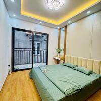 Minh Khai , Hai Bà Trưng 41m2 xây 4 tầng , cách phố 30m, nhà đẹp về ở luôn