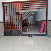 Nhà Mặt Tiền Đường Lớn(>30M), 300M2, 5 Phòng Ngủ ,Full Nội Thất