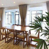 Bán Nhà Mặt Phố Hiếm Trung Hoà, Đường Rộng 15M, Phân Lô, Kinh Doanh, 136M2, Dòng Tiền 100 Triệu/Tháng