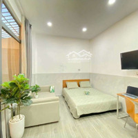 Căn Hộ 1 Pn - Sân Vườn - Full Nội Thất - Thang Máy - Vân Tay - 40M2