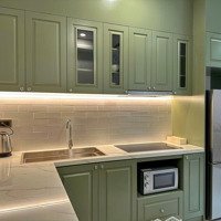 Chính Chủ Cần Bán Căn Hộ Saigon Royal 2 Phòng Ngủ- 53M2 Full Nt , Giá Bán 4.7 Tỷ. Liên Hệ Trang Xem Nhà Nhé