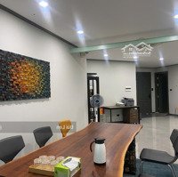 Bán Căn Hộ 17T1 Hoàng Đạo Thúy 151M2, 3 Ngủ, Nội Thất Đẹp Giá Bán 9 Tỷ