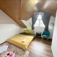 Cho Thuê Căn Villa - 13 Phòng Ngủ - Ô Tô 16 Chỗ Đến Nơi - Cách Hồ Xuân Hương 600M